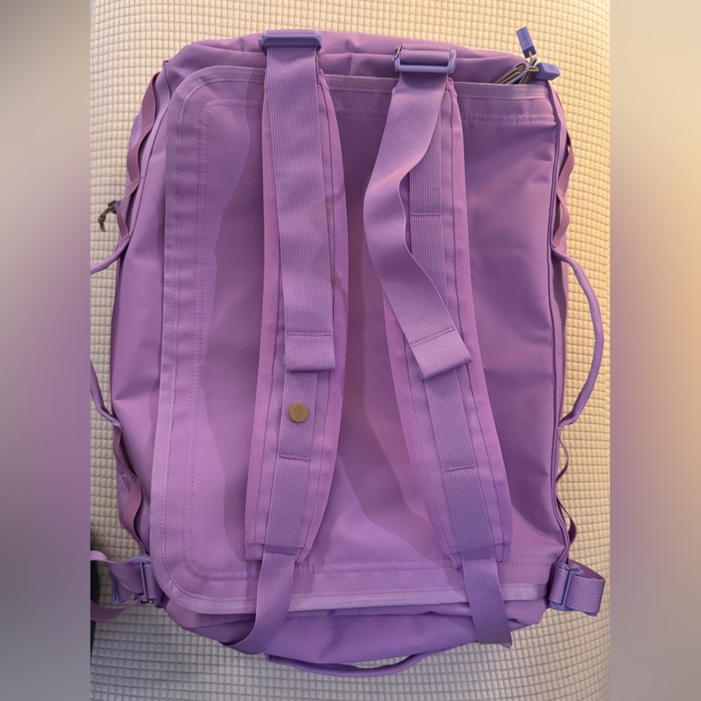 NWOT Baboon to the Moon Go-Bag Small Duffle 40L in Acid Purple